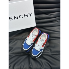 Givenchy Sneakers